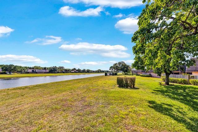 5 of 28 - 113 1st Way, West Palm Beach, FL