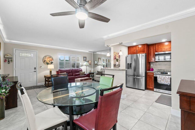 3 of 33 - 201 Normandy E, Delray Beach, FL