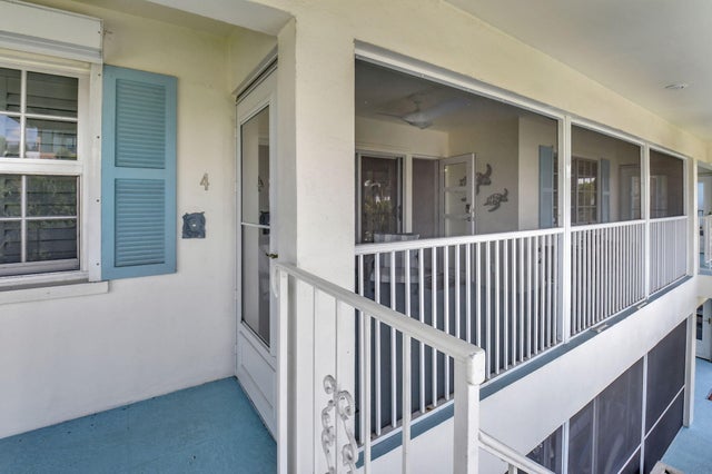 3 of 48 - 201 Venetian Dr #4, Delray Beach, FL