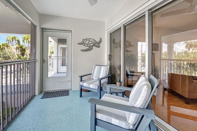 5 of 48 - 201 Venetian Dr #4, Delray Beach, FL