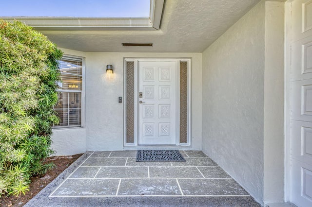 3 of 40 - 124 Park Lane E, Hypoluxo, FL