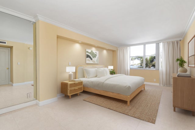 5 of 13 - 1801 S Flagler Drive #310, West Palm Beach, FL