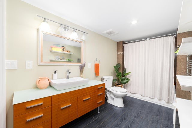 1 of 27 - 2869 Sw 13th Court, Fort Lauderdale, FL