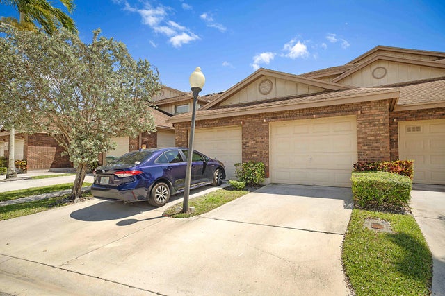1 of 40 - 300 Crosswinds Drive #d1, Greenacres, FL