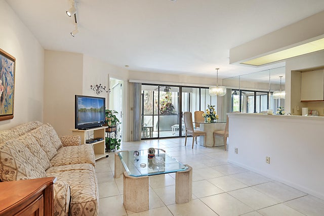 5 of 40 - 300 Crosswinds Drive #d1, Greenacres, FL