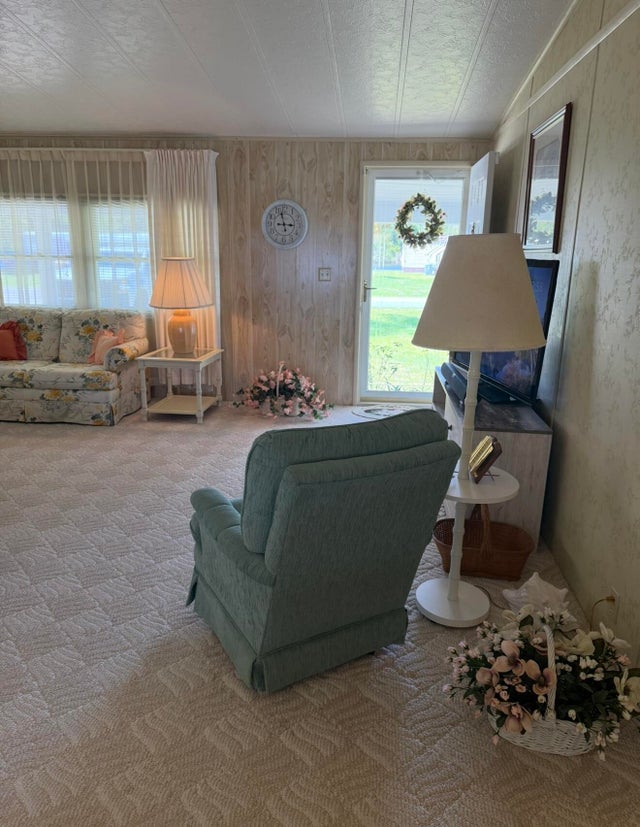 3 of 33 - 145 Liberty Wy, Fort Pierce, FL