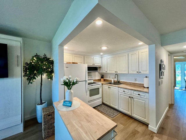 3 of 44 - 214 Tilford K, Deerfield Beach, FL