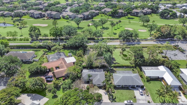 2 of 17 - 18390 Se Courtview Circle, Jupiter, FL