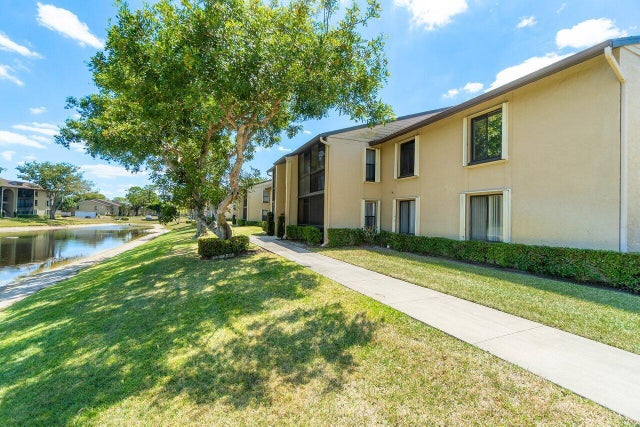 1 of 42 - 723 Sunny Pine Way #b1, Greenacres, FL