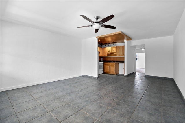 3 of 31 - 412 Sheffield Q, West Palm Beach, FL