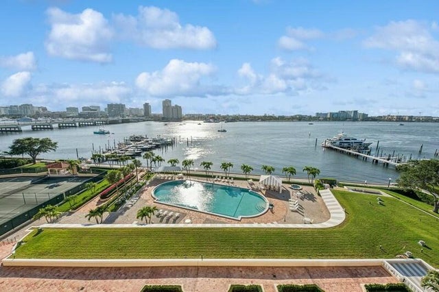 1 of 32 - 150 Bradley Place #605, Palm Beach, FL