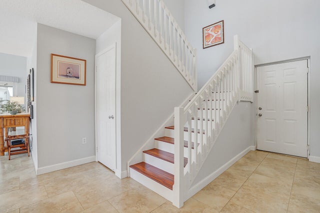 5 of 50 - 821 Oak Harbour Drive, Juno Beach, FL