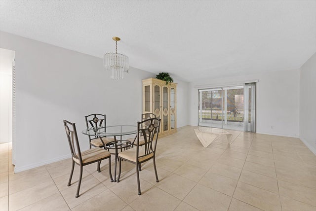 4 of 17 - 10821 N Military Trail #19, Palm Beach Gardens, FL