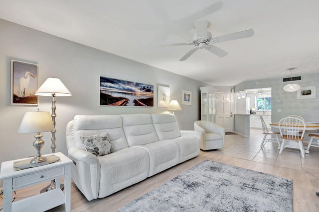 4 of 29 - 4 Garden Street #107n, Tequesta, FL