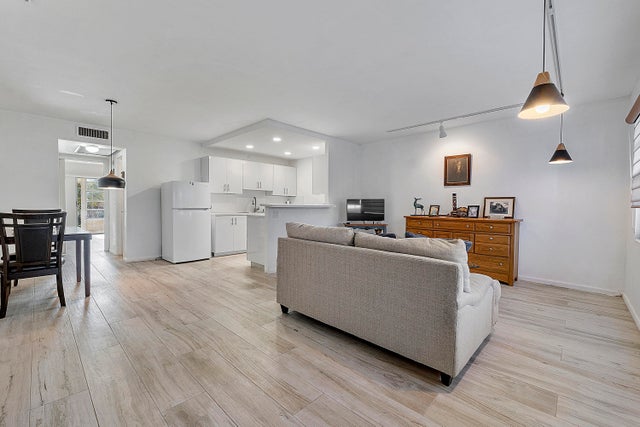 3 of 14 - 1012 Newport G #1012, Deerfield Beach, FL