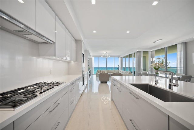 5 of 36 - 5000 N Ocean Dr #603, Singer Island, FL