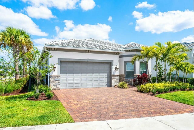 2 of 33 - 10361 Northbrook Circle, Palm Beach Gardens, FL