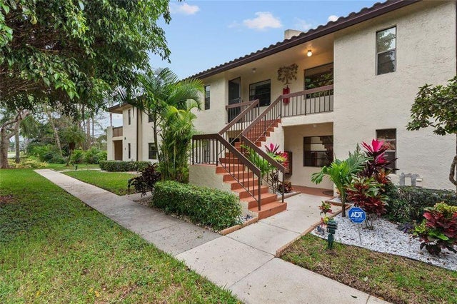2 of 38 - 21662 Arriba Real #44-f, Boca Raton, FL