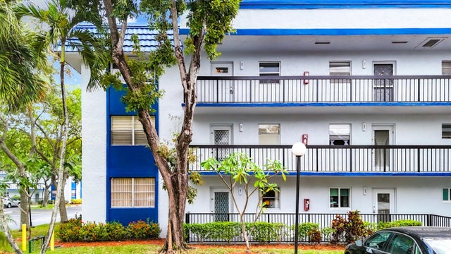 1 of 26 - 3090 Holiday Springs Boulevard #310, Margate, FL