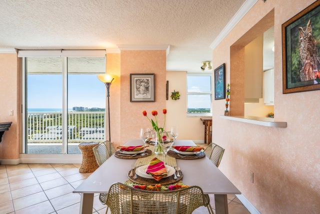 5 of 39 - 5049 N Highway A1a #1302, Hutchinson Island, FL