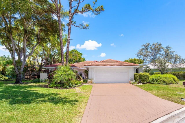 2 of 59 - 19 Estate Dr, Boynton Beach, FL