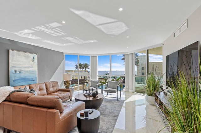 1 of 32 - 101 S Fort Lauderdale Beach Boulevard #702, Fort Lauderdale, FL