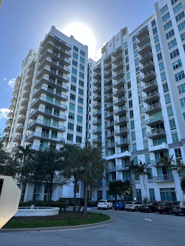 2 of 42 - 300 S Australian Avenue #717, West Palm Beach, FL
