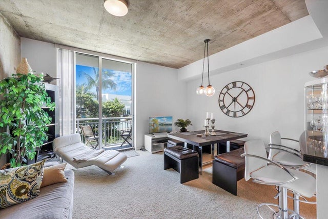 3 of 42 - 300 S Australian Avenue #717, West Palm Beach, FL