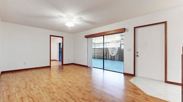 5 of 75 - 2203 Se Round Table Drive #c, Port Saint Lucie, FL