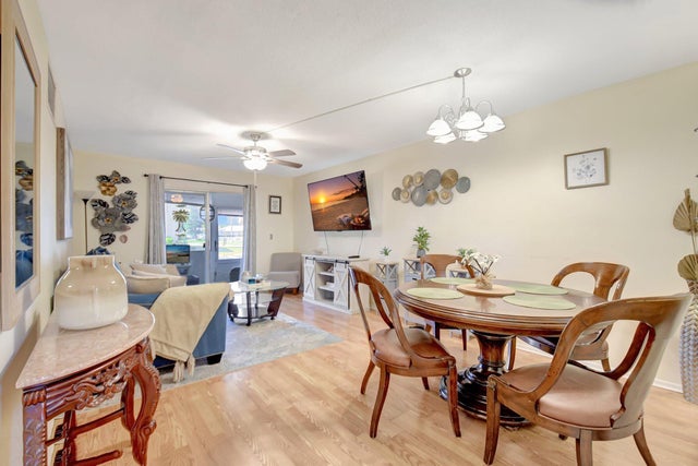 5 of 27 - 2222 Ne 1st Way #105, Boynton Beach, FL
