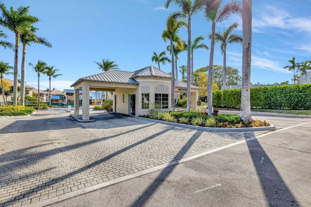 3 of 45 - 15 Royal Palm Way #505, Boca Raton, FL