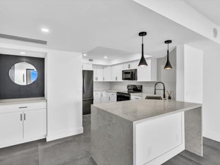 Photo of Listing #RX-11082807