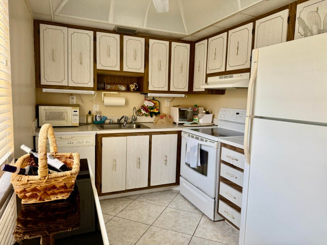 3 of 19 - 764 Normandy P, Delray Beach, FL