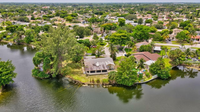 4 of 30 - 3955 Nw 3rd Court, Deerfield Beach, FL