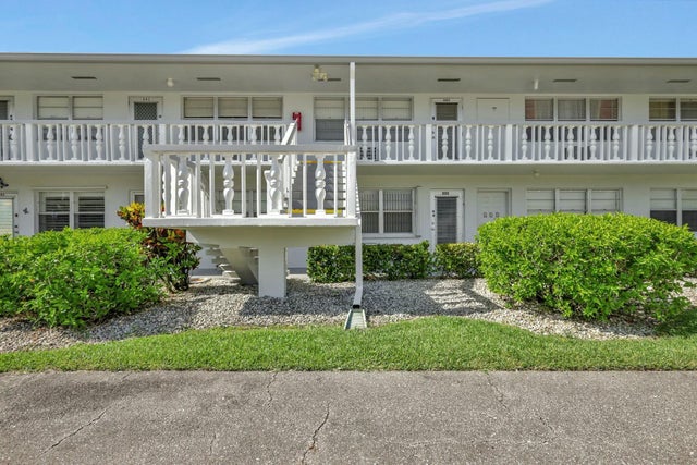 1 of 11 - 344 Northampton Q, West Palm Beach, FL