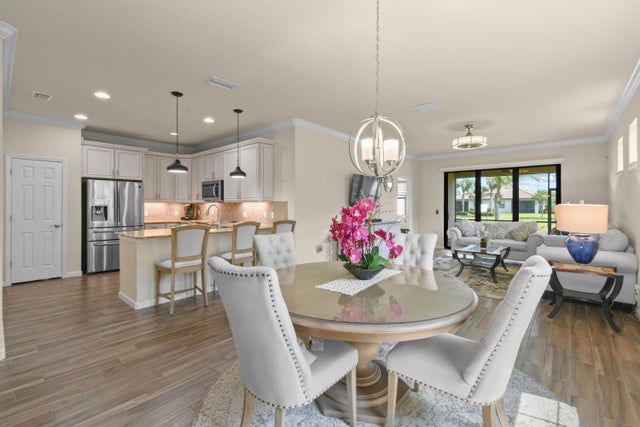 3 of 34 - 4454 Beauty Leaf Circle, Vero Beach, FL