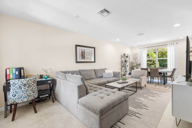 4 of 38 - 2880 Nw Treviso Circle, Port Saint Lucie, FL