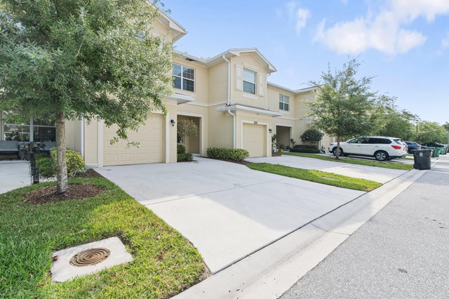 4 of 39 - 2900 Nw Treviso Circle, Port Saint Lucie, FL