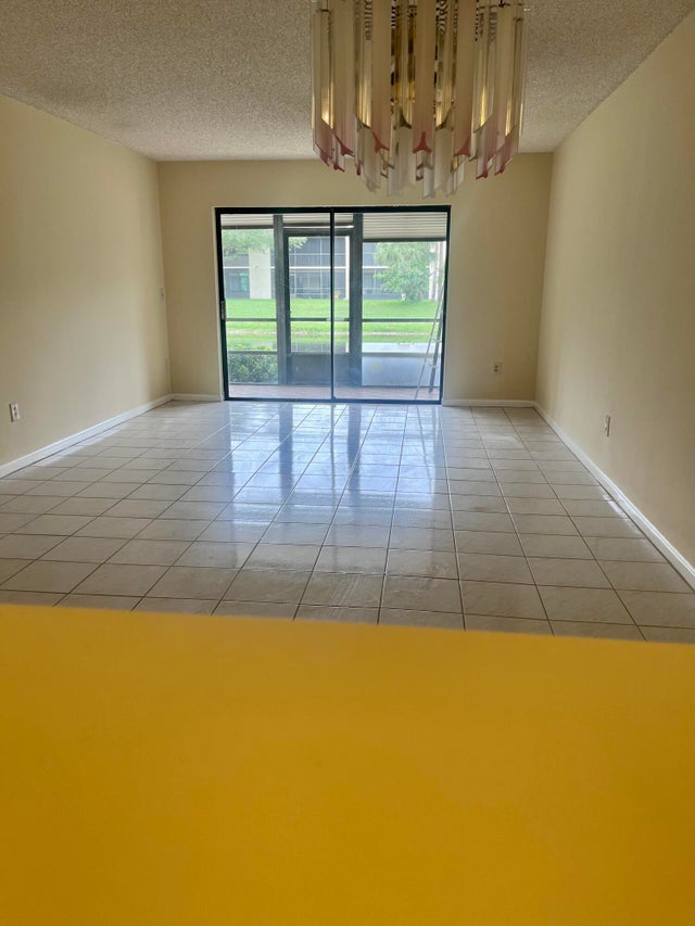 5 of 22 - 3529 Englewood Drive #313, Lake Worth, FL