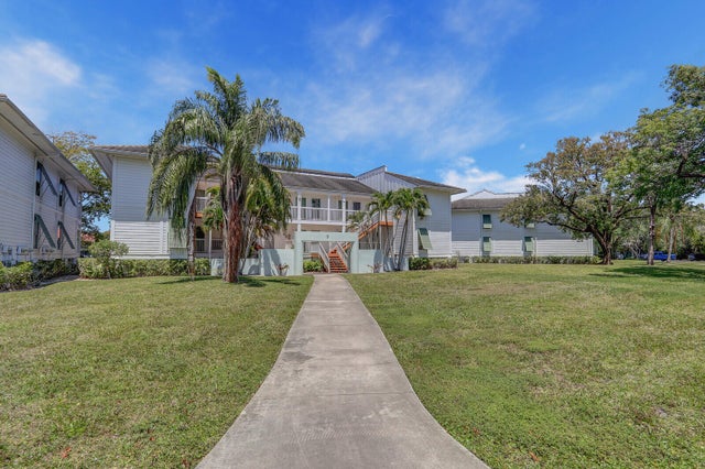 1 of 26 - 279 Cypress Point Drive, Palm Beach Gardens, FL