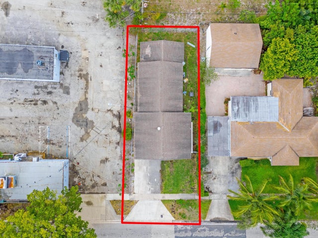 4 of 10 - 531 45th Street, West Palm Beach, FL