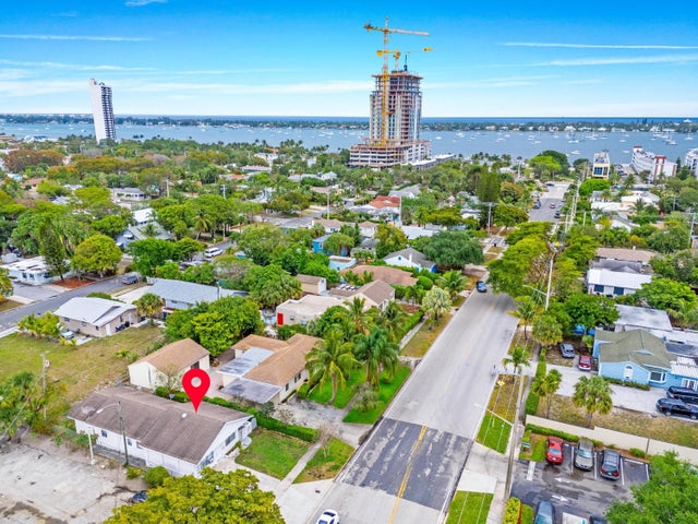 5 of 10 - 531 45th Street, West Palm Beach, FL