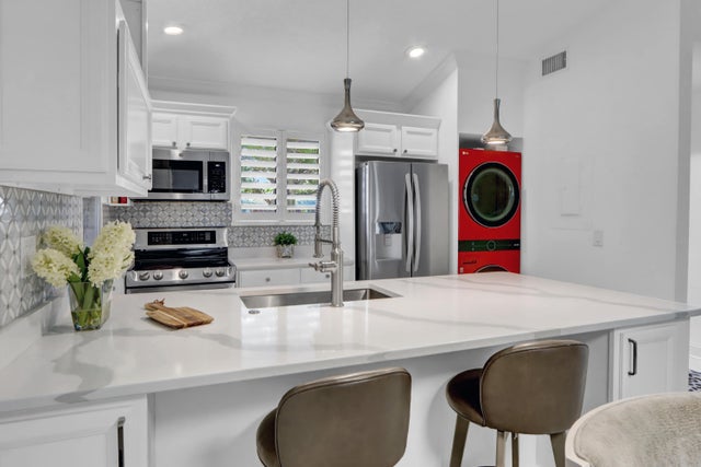 3 of 21 - 603 Club Drive #603, Palm Beach Gardens, FL
