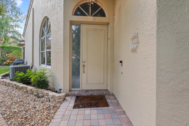 4 of 63 - 4561 Carlton Golf Drive, Lake Worth, FL