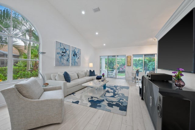 5 of 63 - 4561 Carlton Golf Drive, Lake Worth, FL