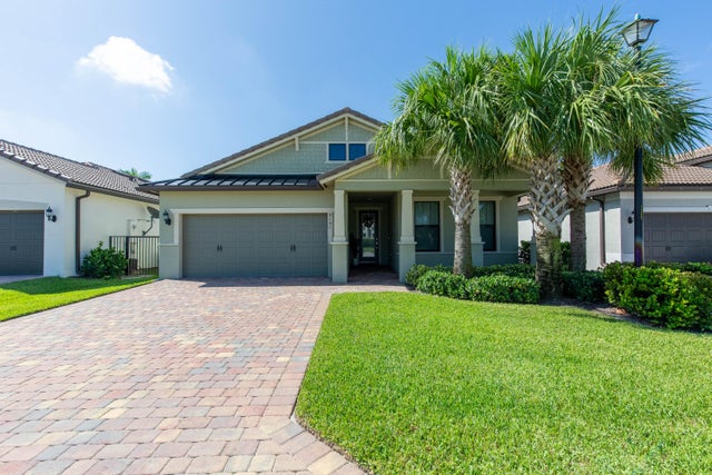 1 of 31 - 8161 Hanoverian Dr, Lake Worth, FL