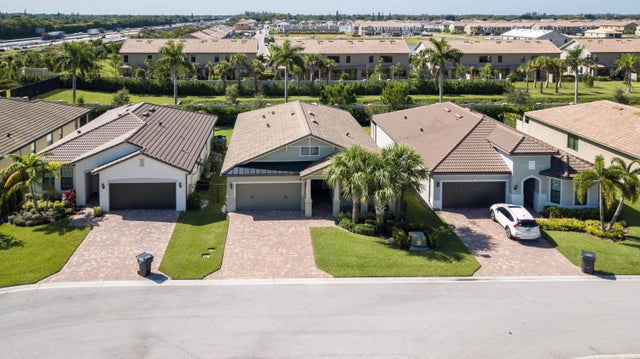 3 of 31 - 8161 Hanoverian Dr, Lake Worth, FL