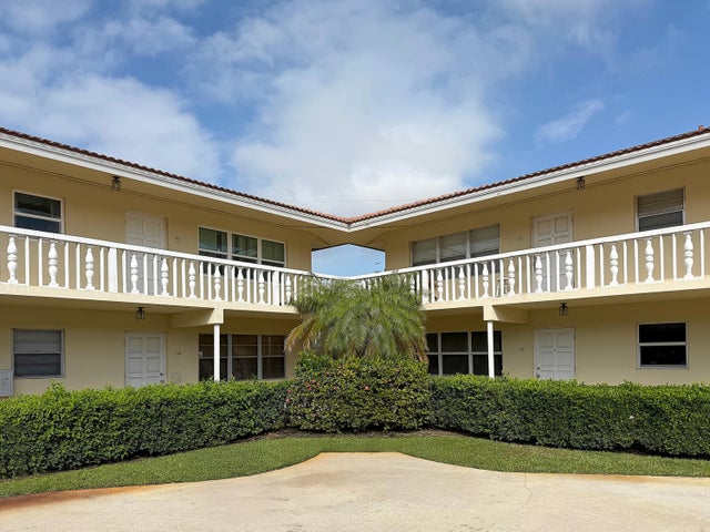 1 of 10 - 9480 S Military Trail #4b, Boynton Beach, FL