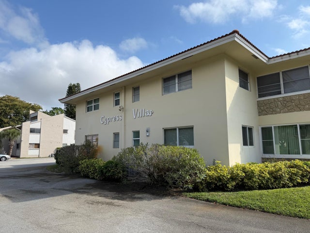 2 of 10 - 9480 S Military Trail #4b, Boynton Beach, FL