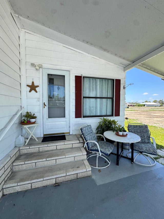 3 of 32 - 24 Villa Del Norte, Fort Pierce, FL